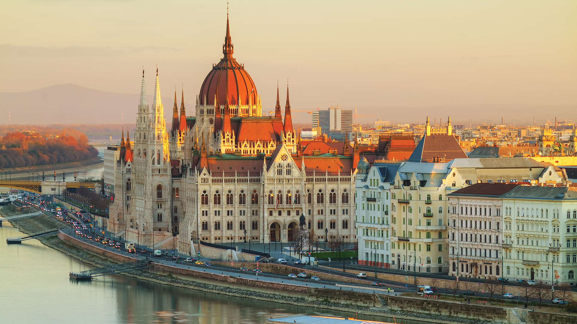 Szechenyi Chain Bridge and Hungarian Parliament